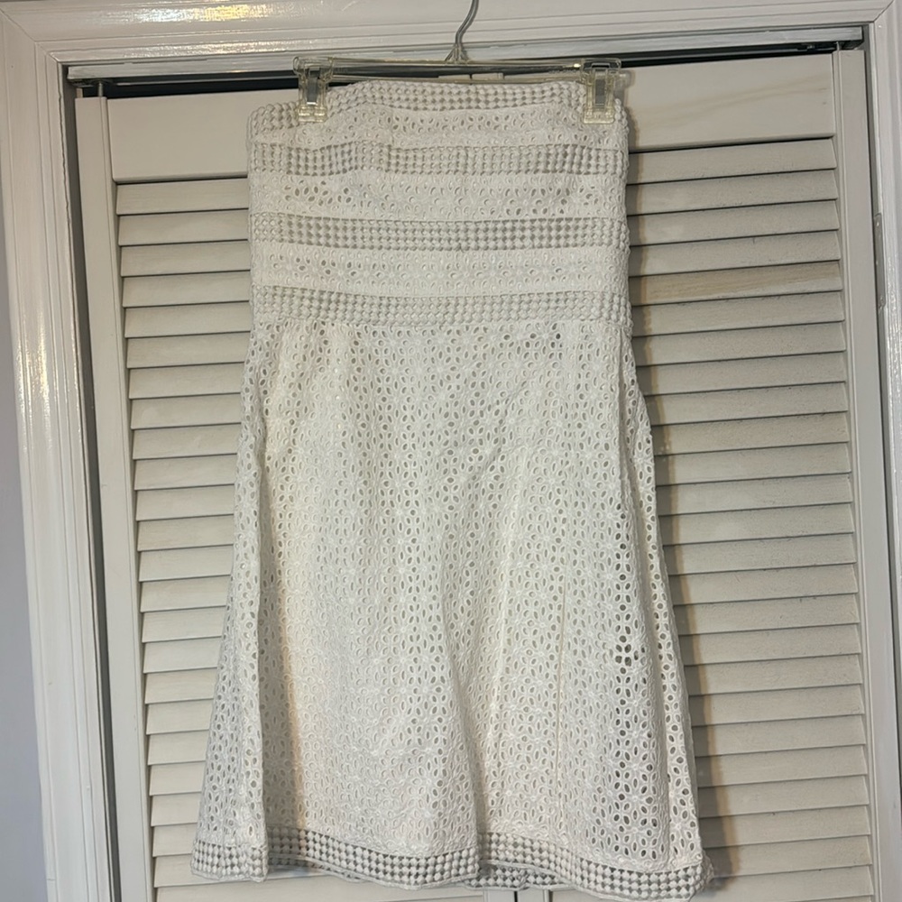 Laundry by Shelli Segal Size 8 white strapless dress